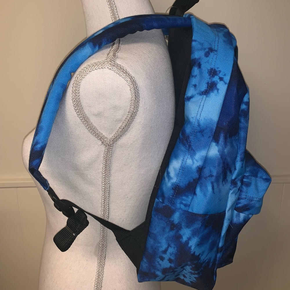 NWT Vans x Disney Mickey Fantasia Tie Dye Backpack - Picture 6 of 8